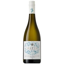MATUA - Lands &amp; Legends Sauvignon Blanc